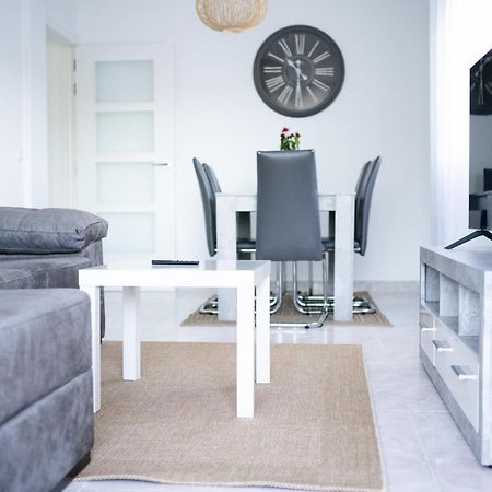 Piso Turistico Cassa De Selva Apartman Cassà de la Selva Kültér fotó